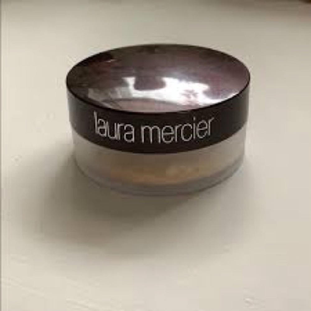 Laura Mercier Translucent Loose Setting Powder